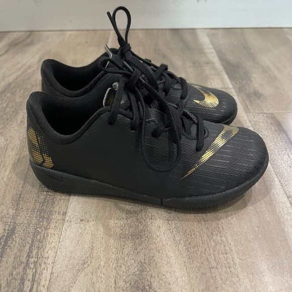 Nike Mercurial Vapor XII Academy IC Soccer Shoes Kids Size 10C Black AH7352-007 - Picture 3 of 6